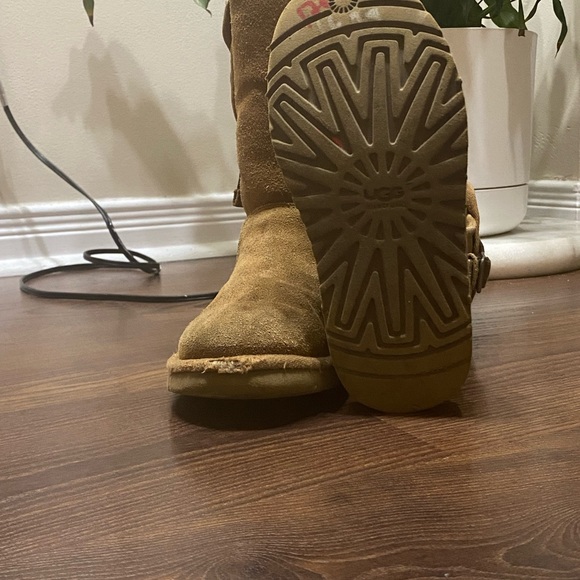 UGG AUSTRALIA Cargo II Boots - Picture 8 of 10